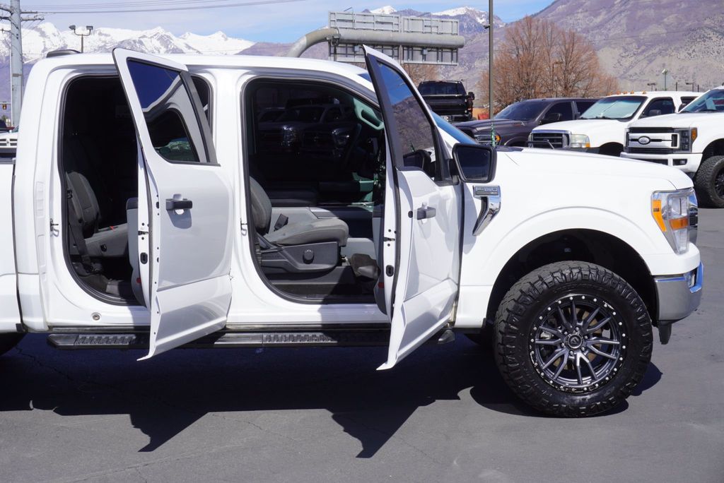 2021 Ford F-150 XLT - 23001902 - 22