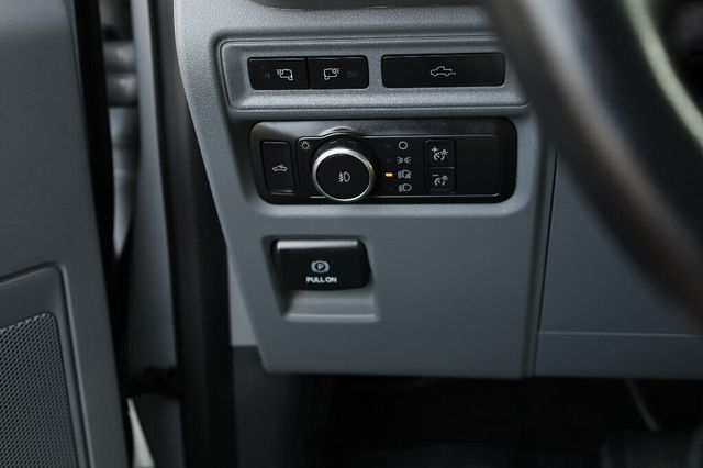 2021 Ford F-150 XLT 4WD SuperCrew 5.5' Box - 22555550 - 52