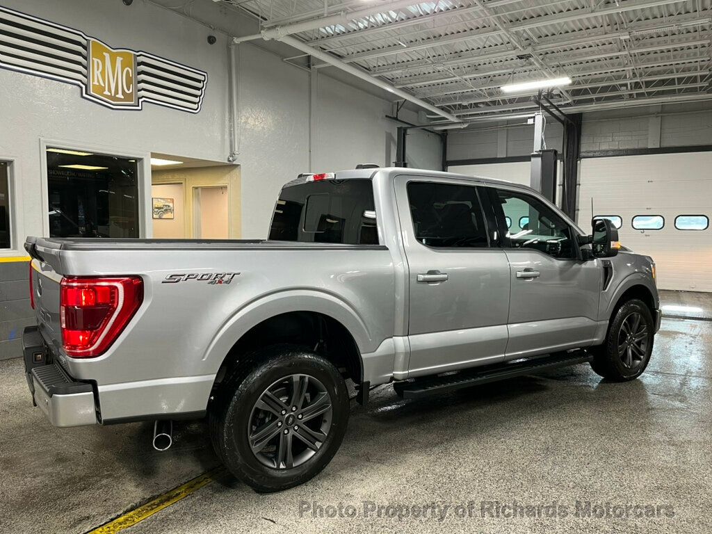 2021 Ford F-150 XLT 4WD SuperCrew 5.5' Box - 22766363 - 10