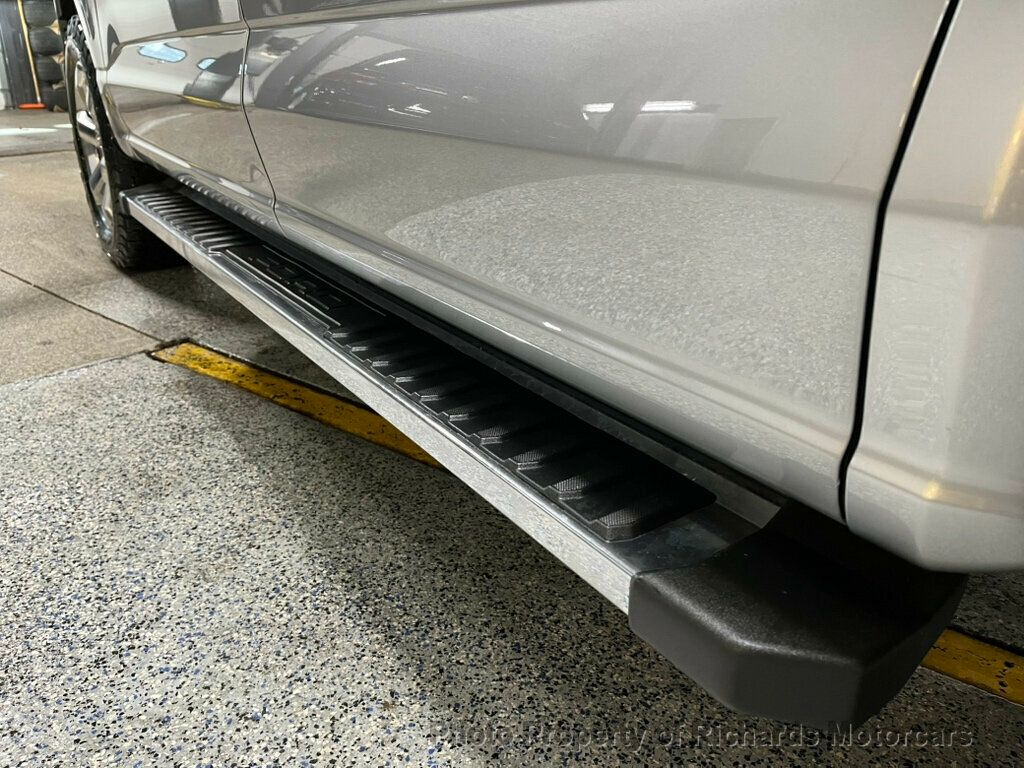 2021 Ford F-150 XLT 4WD SuperCrew 5.5' Box - 22976145 - 11