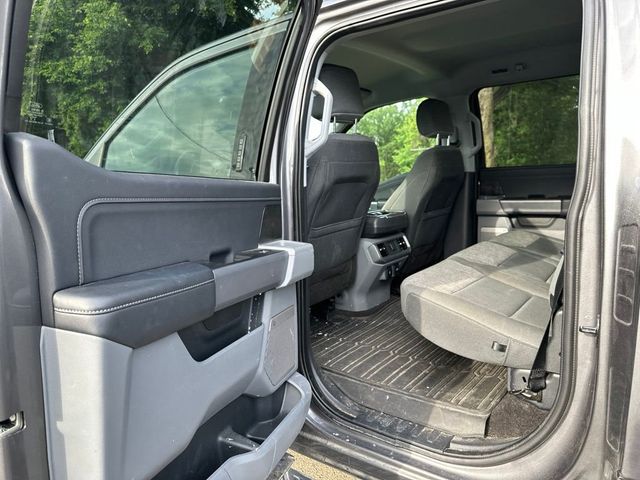 2021 Ford F-150 XLT 4WD SuperCrew 5.5' Box - 23037982 - 34