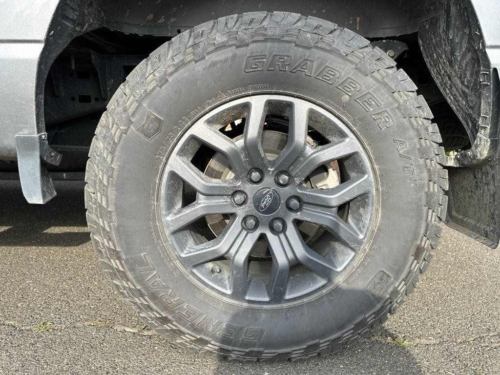 2021 Ford F-150 XLT 4WD SuperCrew 5.5' Box - 23037982 - 7