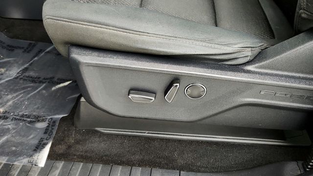 2021 Ford F-150 XLT 4WD SuperCrew 6.5' Box w/ 302A, Moonroof & FX4 Off-Road Pkg - 22950722 - 11