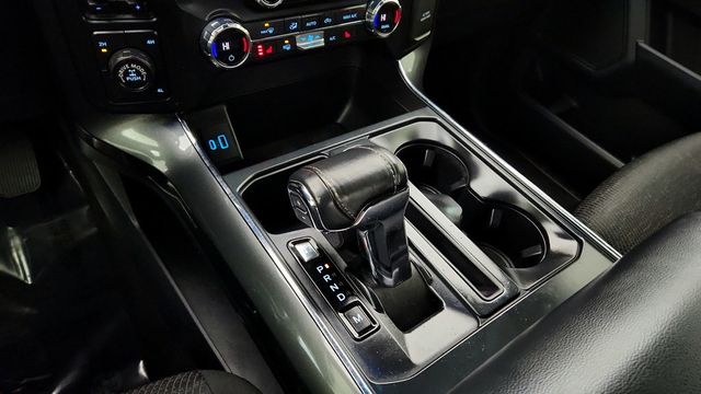 2021 Ford F-150 XLT 4WD SuperCrew 6.5' Box w/ 302A, Moonroof & FX4 Off-Road Pkg - 22950722 - 16