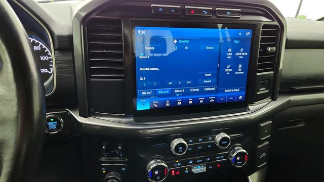 2021 Ford F-150 XLT 4WD SuperCrew 6.5' Box w/ 302A, Moonroof & FX4 Off-Road Pkg - 22950722 - 17