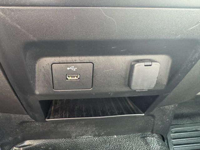 2021 Ford F-350SD XL - 23044684 - 26