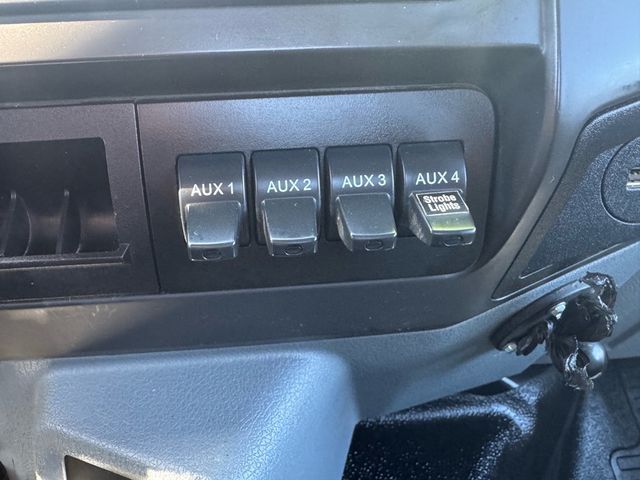 2021 Ford F-750SD Base - 22986010 - 17