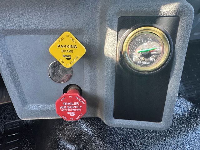 2021 Ford F-750SD Base - 22986010 - 19