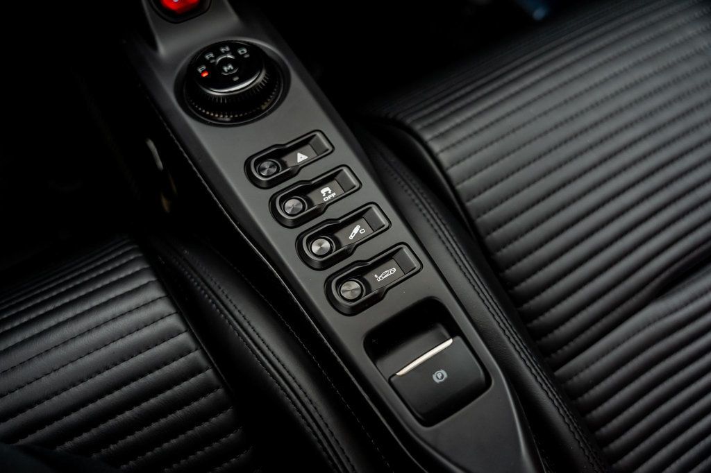 2021 Ford GT  - 22513228 - 66