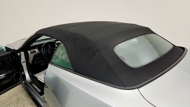 2021 Ford Mustang EcoBoost Convertible w/ 10-Speed Auto - 23003365 - 9