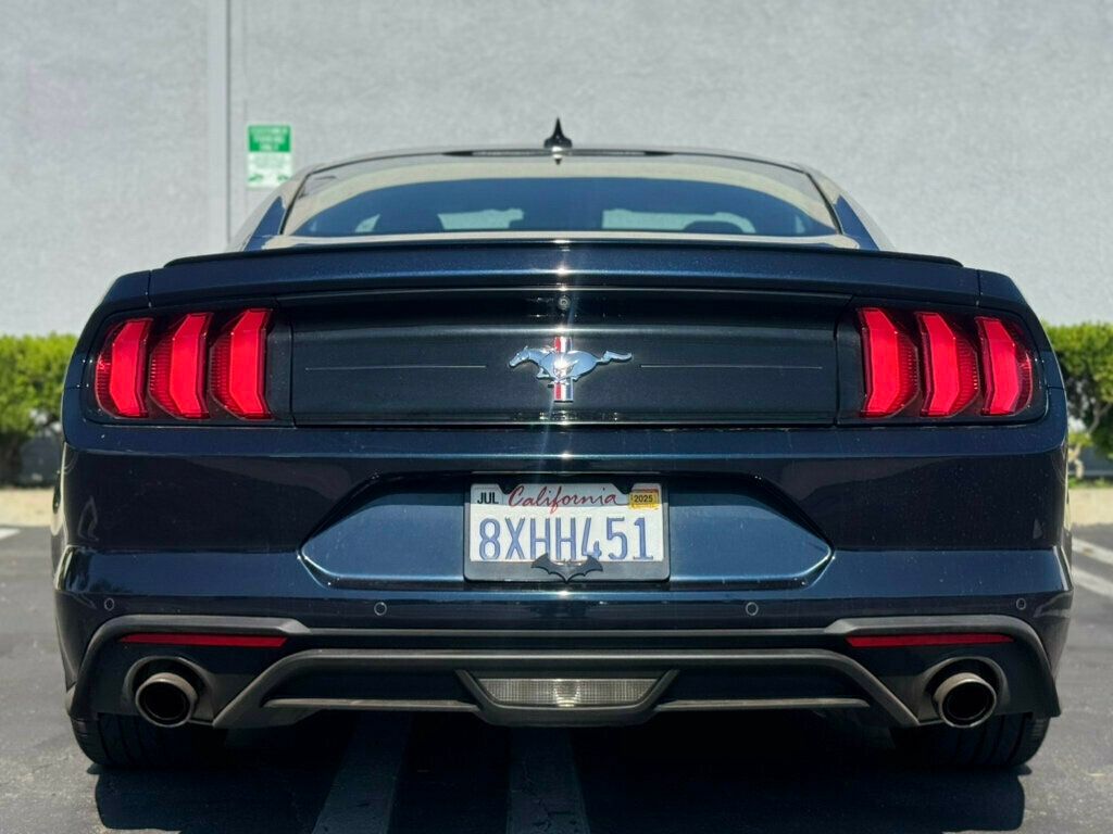 2021 Ford Mustang EcoBoost photo 27
