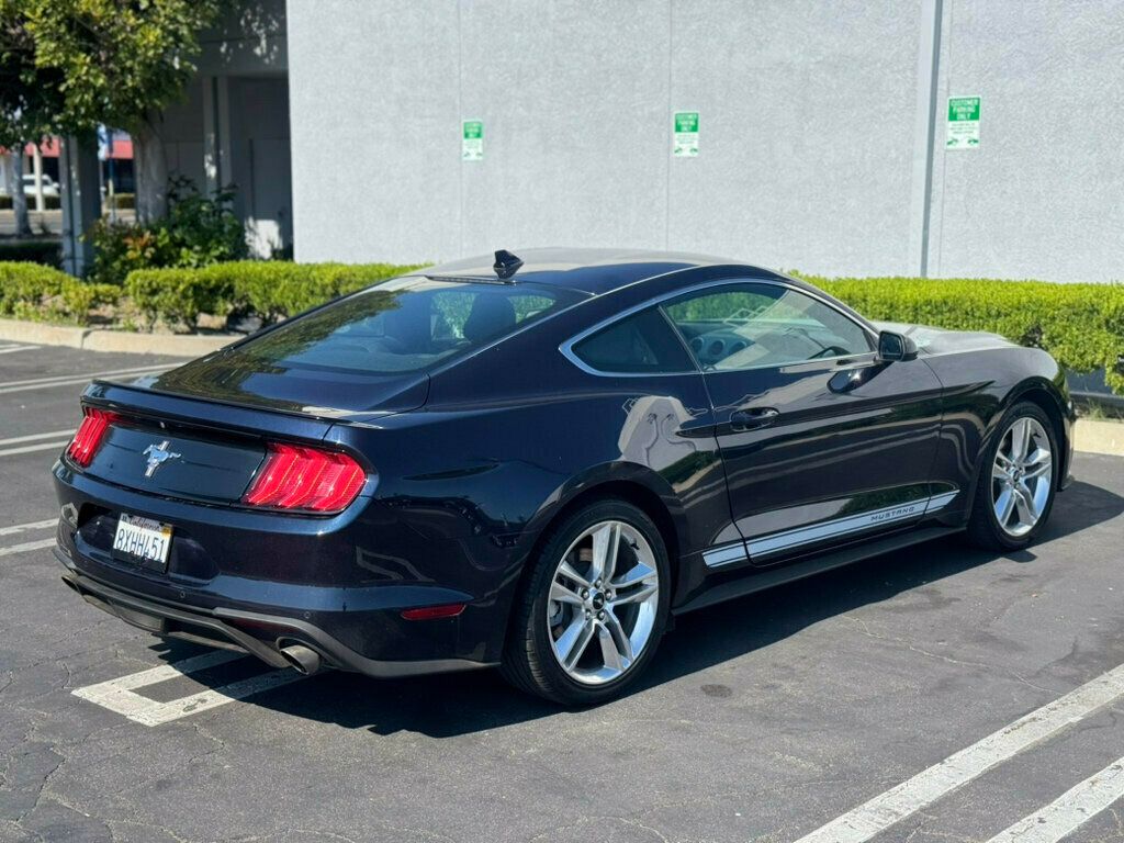2021 Ford Mustang EcoBoost photo 5