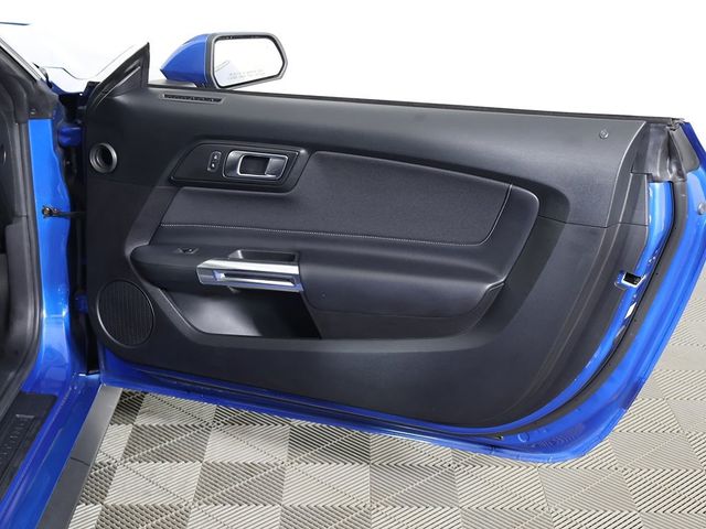 2021 Ford Mustang EcoBoost Fastback - 22950442 - 19