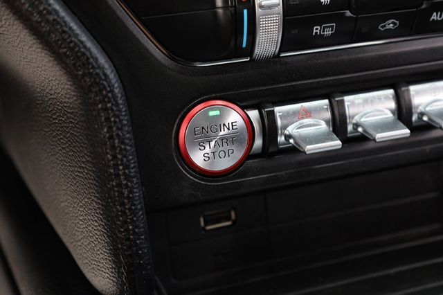 2021 Ford Mustang EcoBoost Fastback - 22903045 - 31