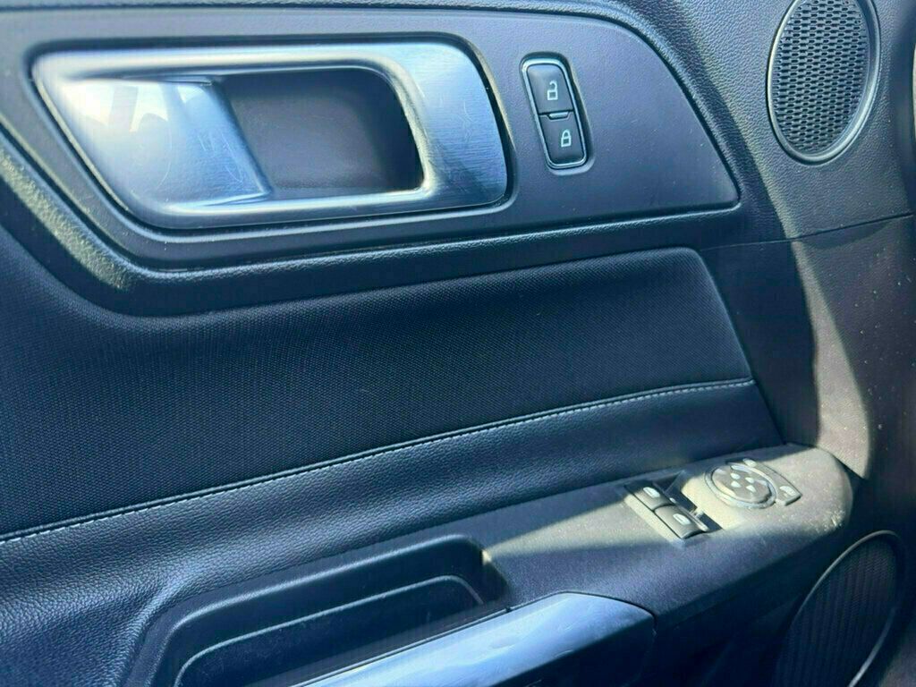 2021 Ford Mustang EcoBoost Fastback - 23025059 - 34