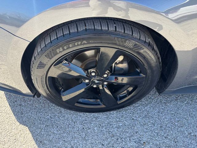 2021 Ford Mustang EcoBoost Premium Fastback - 22795147 - 23