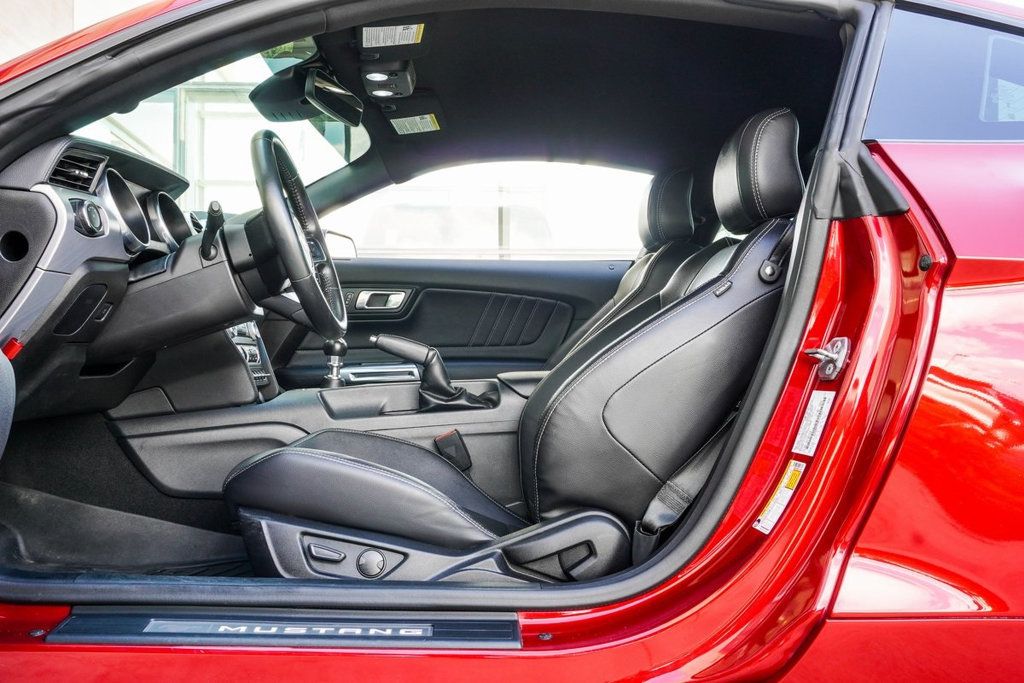2021 Ford Mustang EcoBoost Premium photo 29