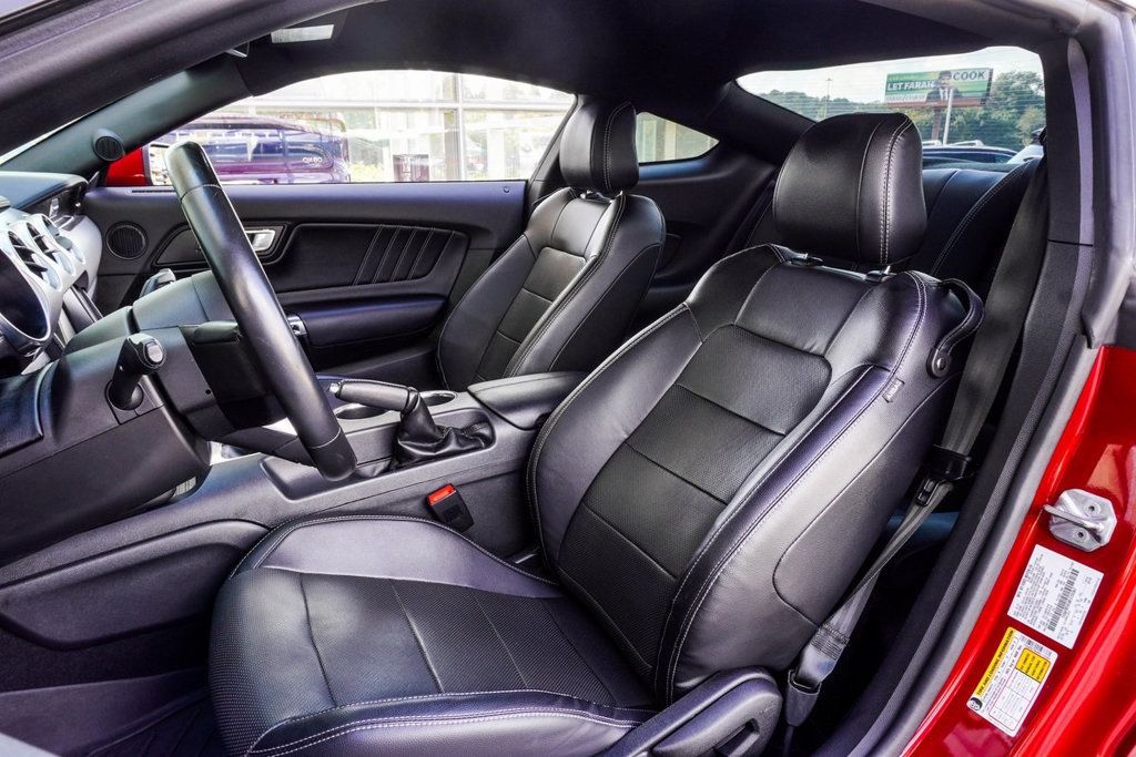 2021 Ford Mustang EcoBoost Premium photo 30