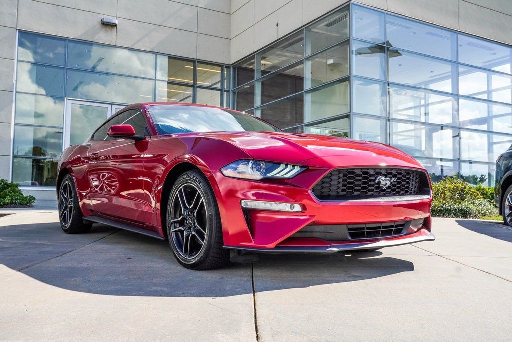 2021 Ford Mustang EcoBoost Premium photo 4