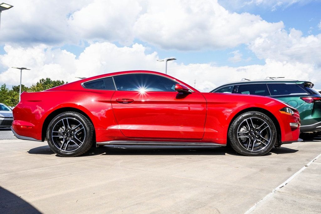 2021 Ford Mustang EcoBoost Premium photo 9