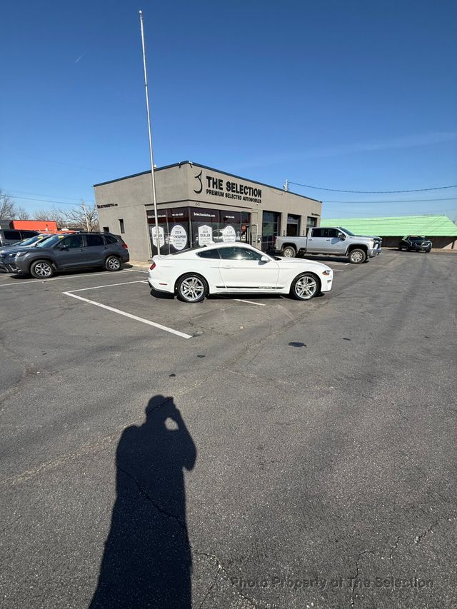 2021 Ford Mustang ECOBOOST PREMIUM FASTBACK W/EQUIPMENT GROUP 201A & PONY PCKAGE - 22996233 - 17