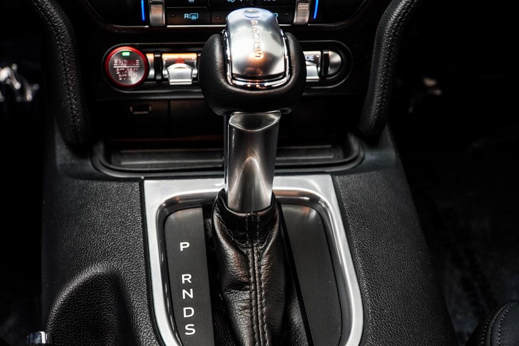 2021 Ford Mustang GT photo 17