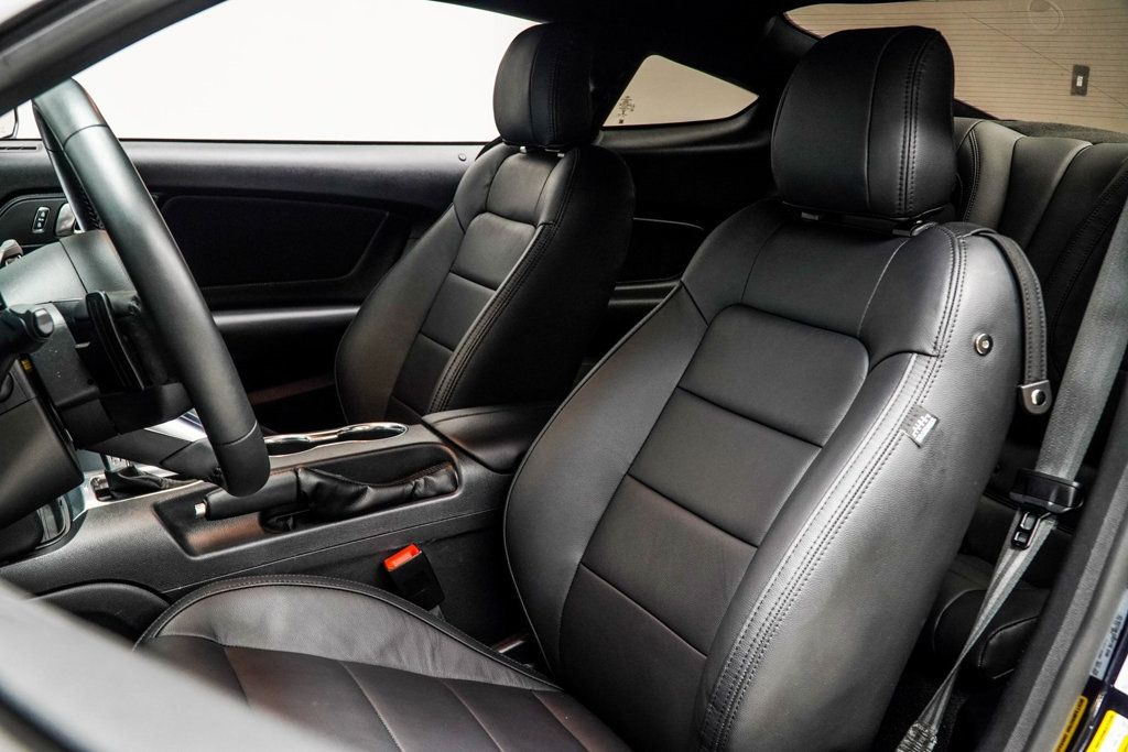 2021 Ford Mustang GT photo 29