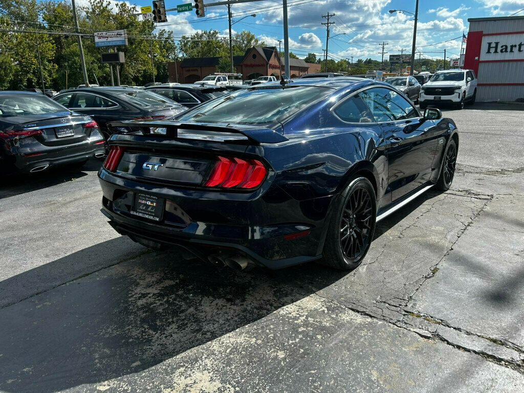 2021 Ford Mustang GT photo 4
