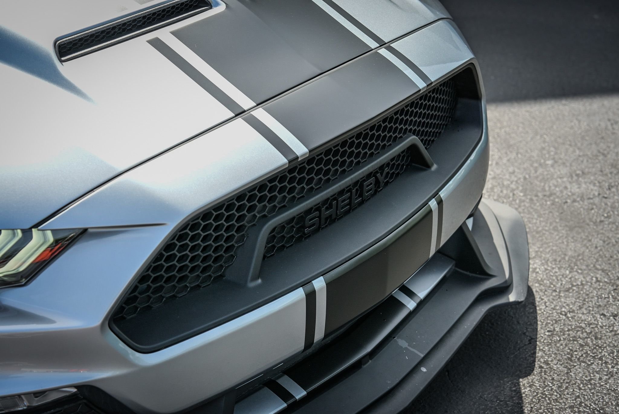 2021 Ford Mustang Shelby photo 4