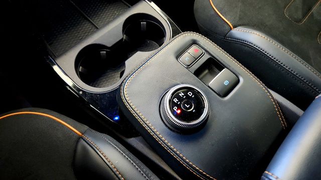 2021 Ford Mustang Mach-E GT AWD - 23035185 - 14