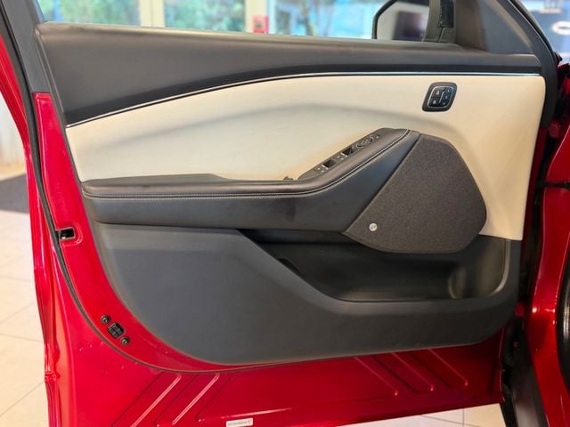 2021 Ford Mustang Mach-E Premium AWD - 23032618 - 17