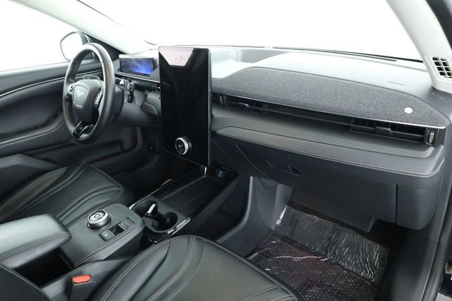 2021 Ford Mustang Mach-E Premium AWD - 22897876 - 22