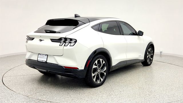 2021 Ford Mustang Mach-E Premium AWD - 22972391 - 4