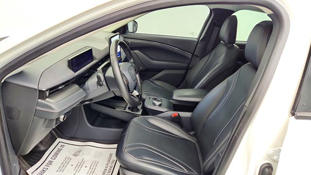 2021 Ford Mustang Mach-E Premium AWD - 22972407 - 19