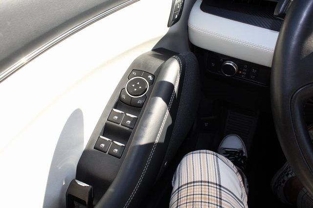 2021 Ford Mustang Mach-E Premium photo 16