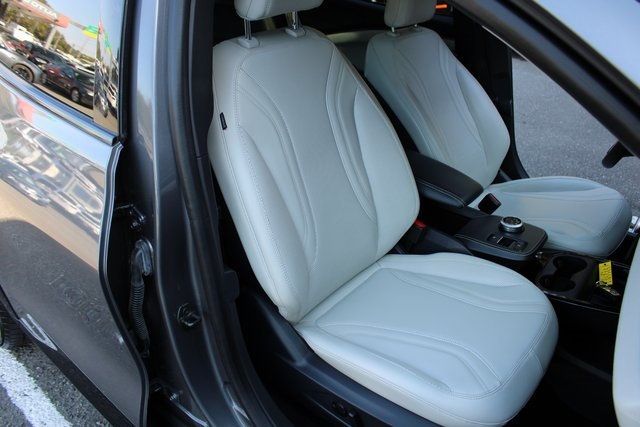 2021 Ford Mustang Mach-E Premium RWD - 22917014 - 34