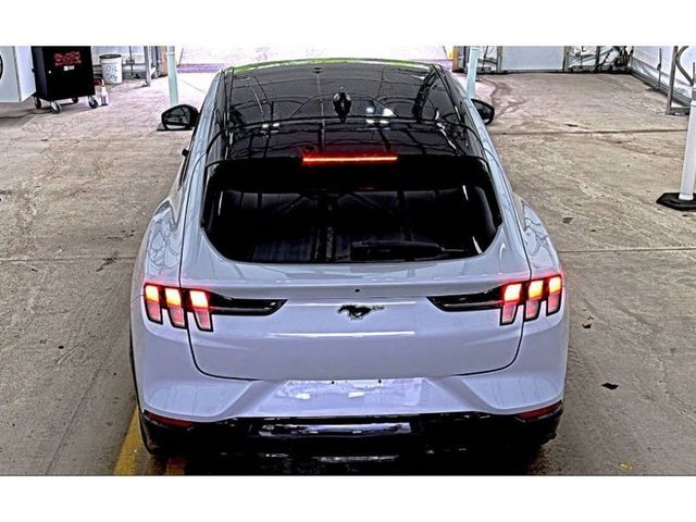 2021 Ford Mustang-Mach-e Premium's photo