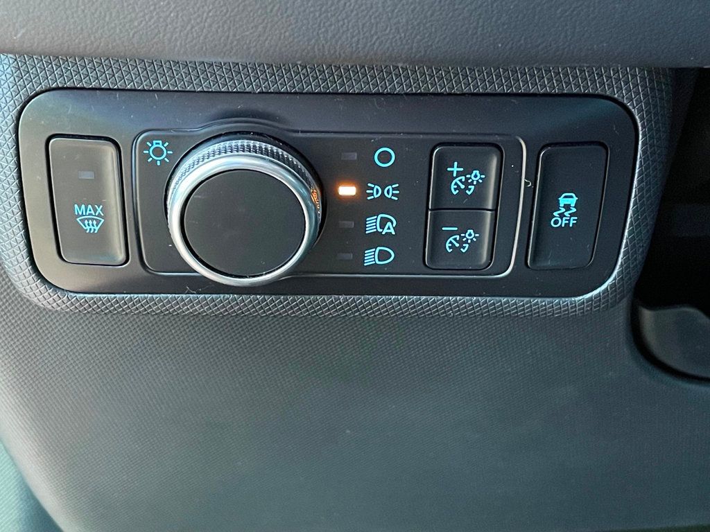 2021 Ford Mustang Mach-E Select AWD - 22927077 - 19