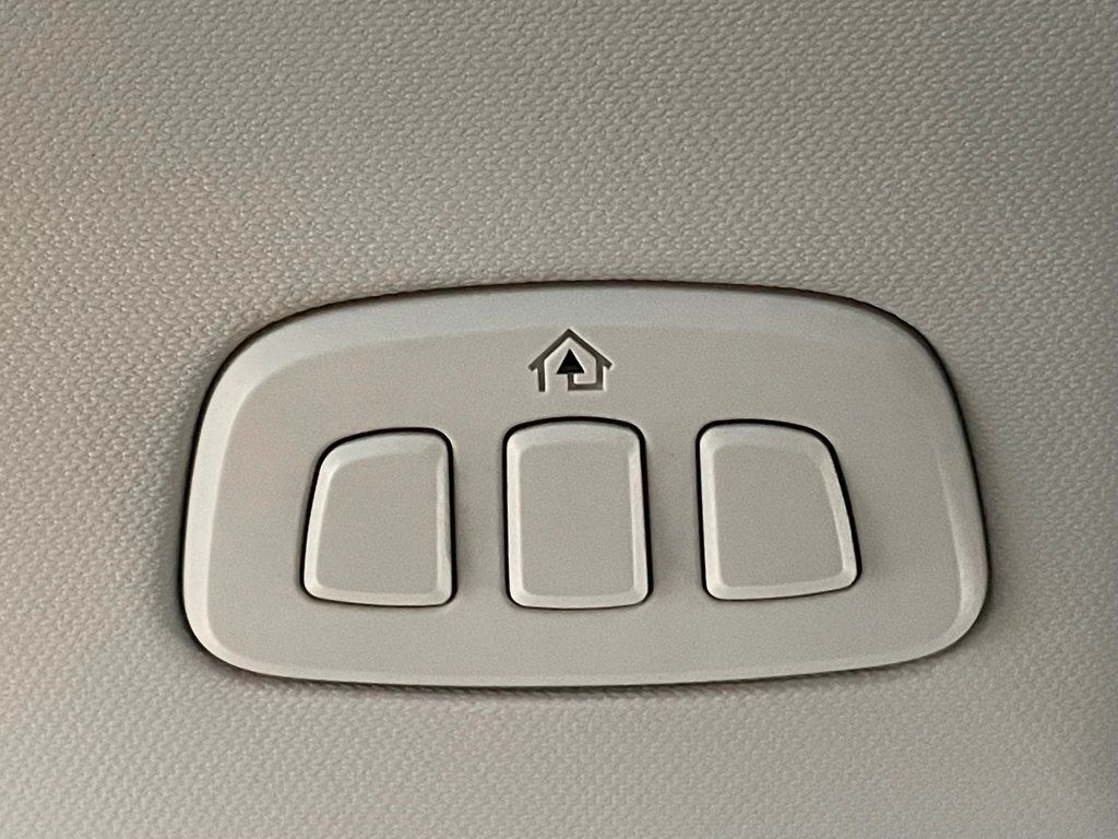 2021 Ford Mustang Mach-E Select AWD - 22927077 - 38