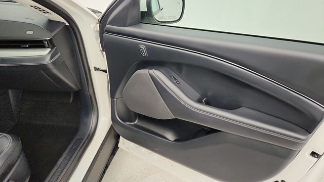 2021 Ford Mustang Mach-E Select AWD - 22947904 - 25