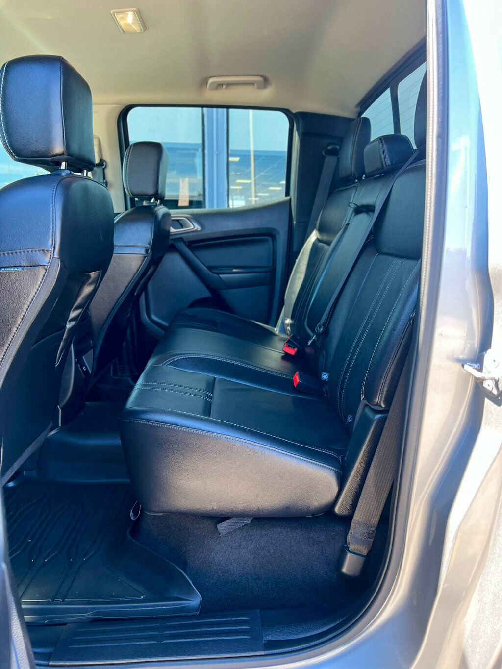 2021 Ford Ranger LARIAT 4WD SuperCrew 5' Box - 23026067 - 14