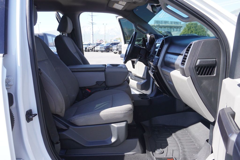 2021 Ford SUPER DUTY F-250 XLT - 23041173 - 21