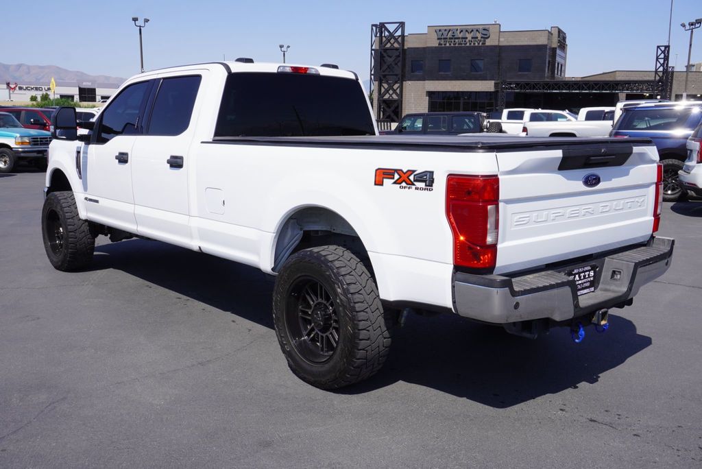 2021 Ford F-250 XLT FX4 photo 3
