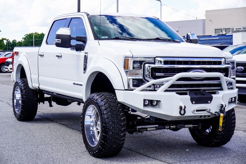 2021 Ford F-250 Lariat photo 4