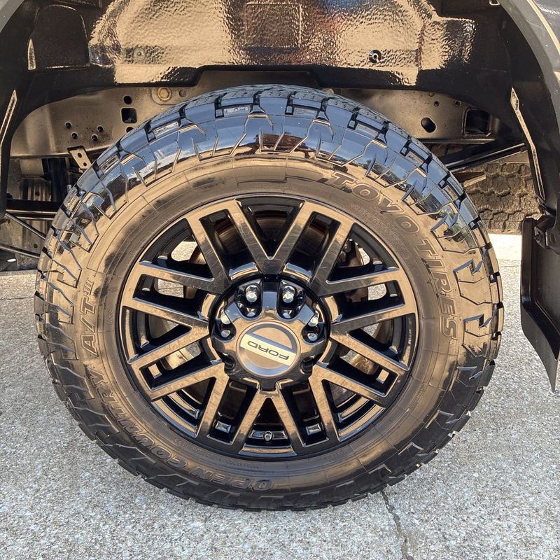 2021 Ford Super Duty F-250 SRW Lariat - 23018271 - 12