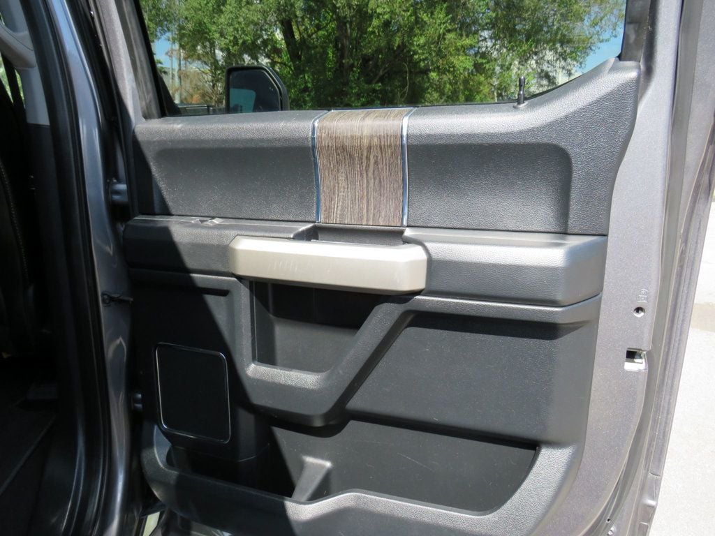 2021 Ford Super Duty F-250 SRW LARIAT 4WD Crew Cab 6.75' Box - 22907093 - 15