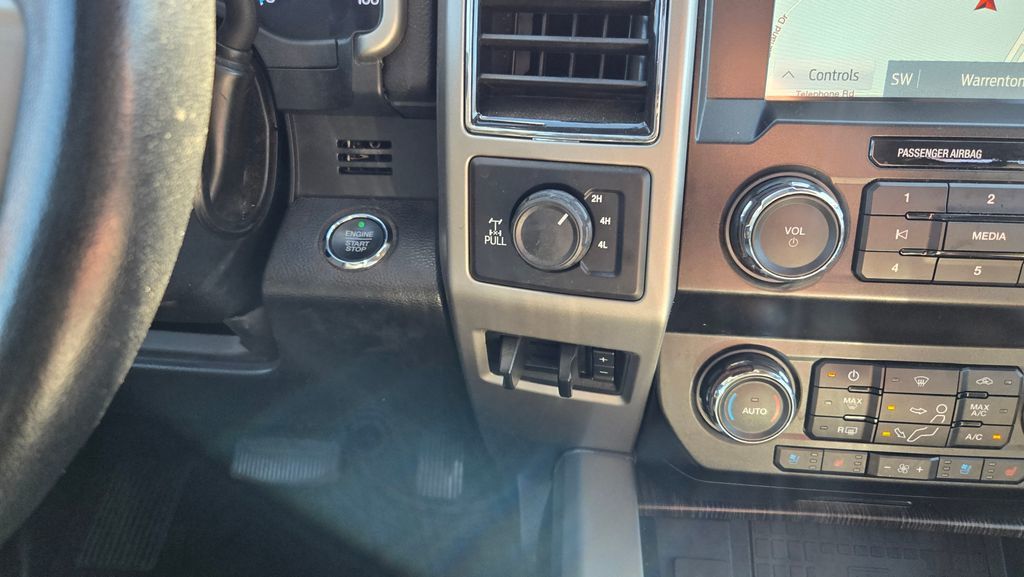 2021 Ford Super Duty F-250 SRW Lariat Ultimate FX4 - 23001403 - 17