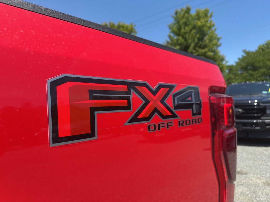 2021 Ford Super Duty F-250 SRW Lariat Ultimate FX4 - 23023093 - 11