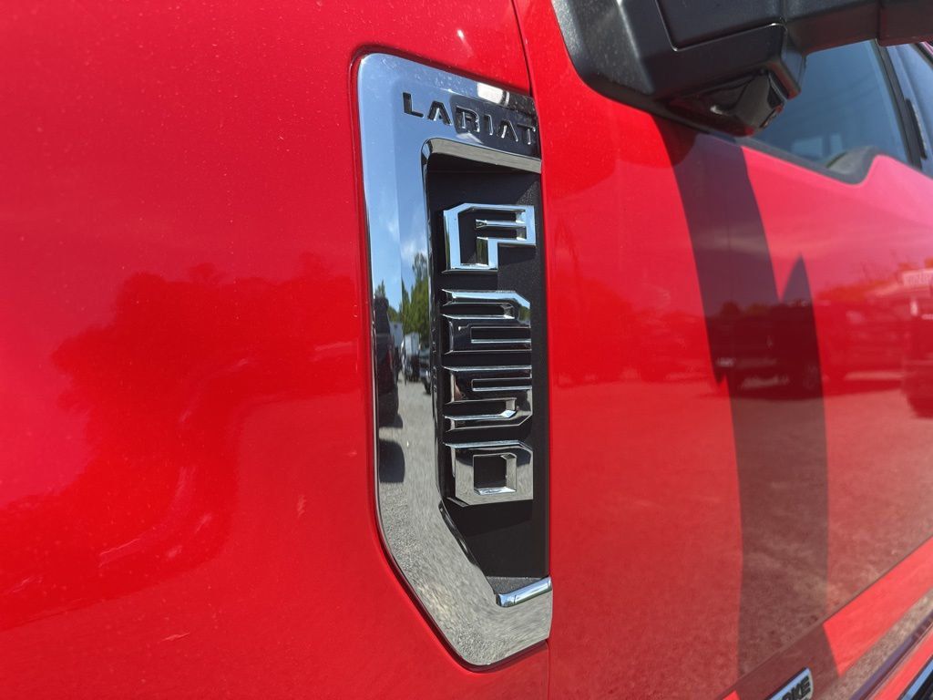 2021 Ford Super Duty F-250 SRW Lariat Ultimate FX4 - 23023093 - 5