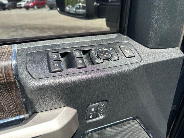 2021 Ford Super Duty F-250 SRW Lariat Ultimate FX4 Black Pack - 23018271 - 25